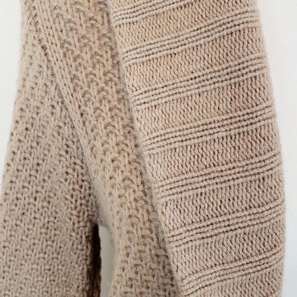 Tahari Wool & Cashmere Blend Cardigan  Sz: S - Picture 2 of 5